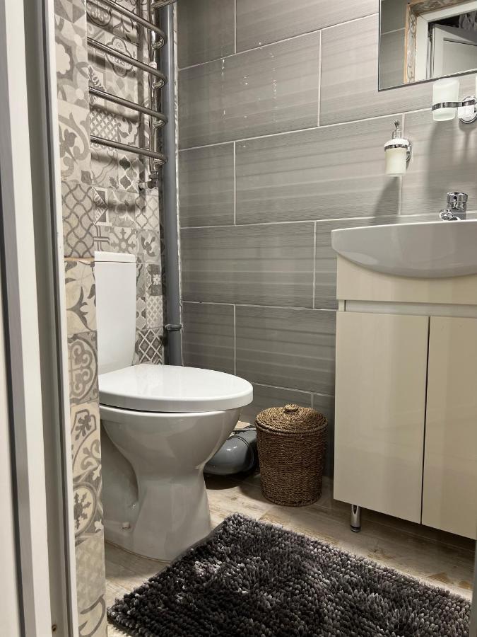 Luxury Live Apartamento Kamianets-Podilskyi Exterior foto